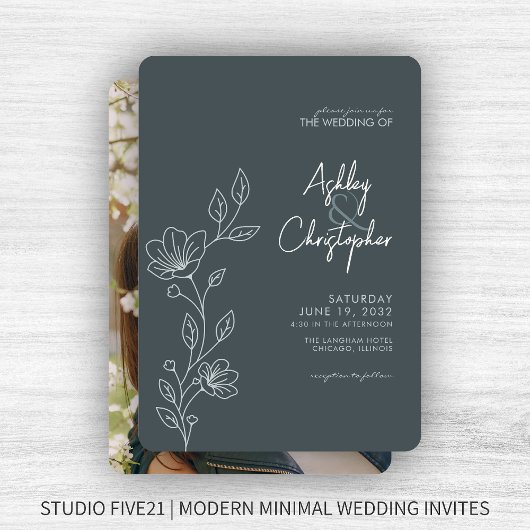Modernes Space Gray Foliage Kontur Foto Hochzeit Einladung