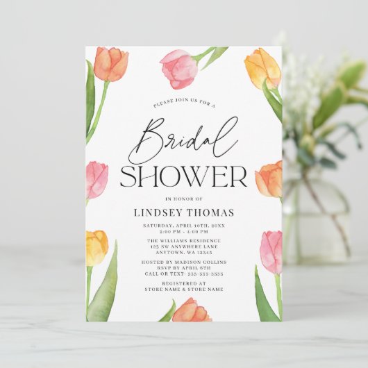 Modernes Spring Tulips Brautparty Einladung (Stehend Vorderseite)