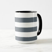 Modernes starkes Weiß Stripes schwarzes Tasse (VorderseiteRechts)