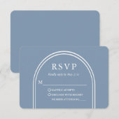 Modernes, stilvolles Arch Wedding Dusty Blue RSVP Karte (Vorne/Hinten)