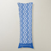 Modernes, stilvolles Blue Wavy Personalisiert Bedd Seitenschläferkissen (Vorderseite Vertikal)