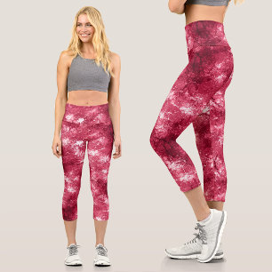 Modernes, stilvolles Magenta-Marmor-Muster Capri Leggings