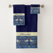 Modernes, stilvolles Navy Blue und White Monogram  Badhandtuch Set (Insitu)