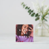 Modernes, stilvolles Typografie-Minimalistisches F Quadratische Visitenkarte (Stehend Vorderseite)