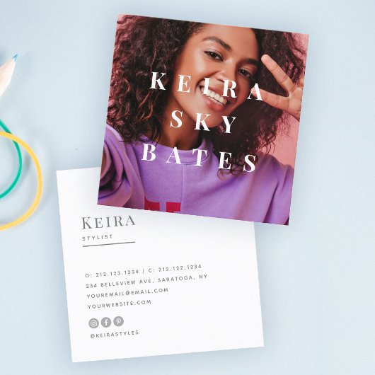 Modernes, stilvolles Typografie-Minimalistisches F Quadratische Visitenkarte