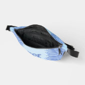 Modernes Streifenmuster auf hellblau personalisier Bauchtasche (Offen)