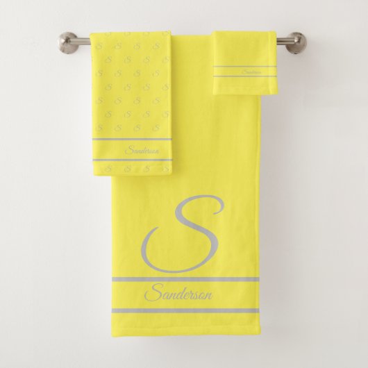 Modernes, stylisches Gelb- und Grau-Monogramm Badhandtuch Set (Insitu)