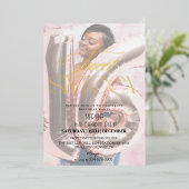 Modernes Sweet 16 Black & Gold Foto Geburtstag Folieneinladung (Stehend vorne)