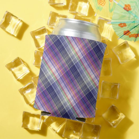 Modernes Tartan Lila Tan Kariertes Muster. Dosenkühler (In Situ Sommer)