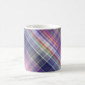 Modernes Tartan Lila Tan Kariertes Muster. Kaffeetasse (Mittel)