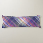 Modernes Tartan Lila Tan Kariertes Muster. Seitenschläferkissen (Rückseite)