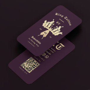 Modernes Tattoo Artist Monogram Dark Lila Gold Visitenkarte