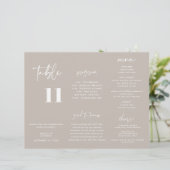 Modernes Taupe Wedding Menu Programm Trifold (Stehend Vorderseite)