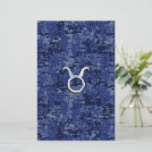 Modernes Taurus Zodiac Sign Blue Digital Camouflag Briefpapier (Stehend Vorderseite)