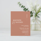 Modernes Terracotta Monogram Foto Wedding (Stehend Vorderseite)