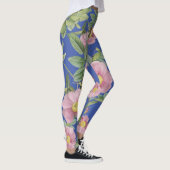 Modernes, trendiges Blumenmuster in blauen Rosa Leggings (Rechts)