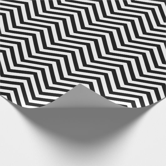 Modernes trendy Schwarz-weißes Zickzack Zigzag-Mus Geschenkpapier (Ecke)
