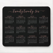Modernes, trendy Script Black Rose Gold 2026 Kalen Mousepad (Vorne)