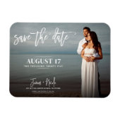 Modernes, trendy Script-Foto Save the Date Hochzei Magnet (Horizontal)
