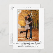 Modernes, trendy Script Save the Date heiraten Postkarte (Vorne/Hinten)