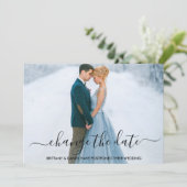 Modernes, trendy Skript ändert die Datumskarte Save The Date (Stehend Vorderseite)