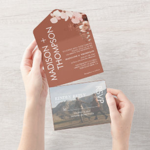 Modernes Trendy Terracotta Wüste Foto Hochzeit All In One Einladung