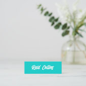 Modernes Türkis Blue Bold Script Mini Visitenkarte (Stehend Vorderseite)