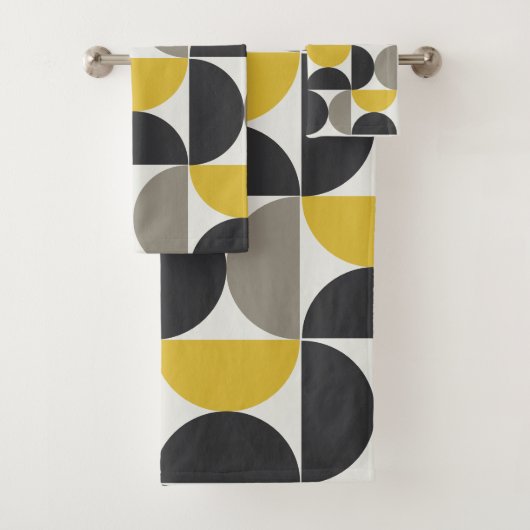 Modernes Turmergunmetall aus dem Mittelalter Badhandtuch Set (Insitu)