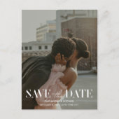 Modernes Typografie-Foto Hochzeitdatum Gerettet Postkarte (Vorderseite)