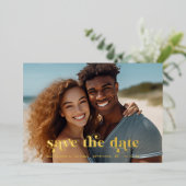 Modernes Typografie-Foto Save the Date Folieneinladung (Stehend vorne)