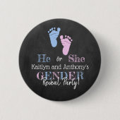 Modernes Typografie Gender Reveal Party! Babyparty Button (Vorderseite)