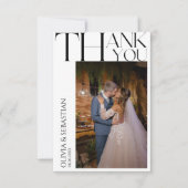 Modernes Typografy Wedding Foto Dankeskarte (Vorderseite)