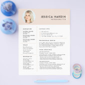 Modernes und sauberes Beige-Job-Foto Flyer (Einzeln)