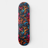 Modernes Urban Graffiti Grunge Muster Skateboard (Vorderseite)