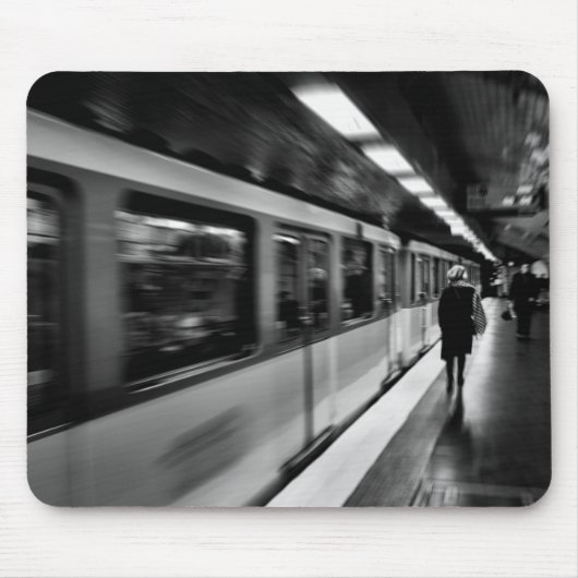 Modernes, urbanes Pariser Leben Mousepad (Vorne)