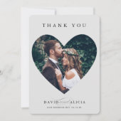 MODERNES WEDING Pärchen Foto Herzenrahmen hellgrau Einladung (Vorderseite)
