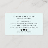 Modernes, weiches, pastellblaues Marmormagazin Visitenkarte (Rückseite)