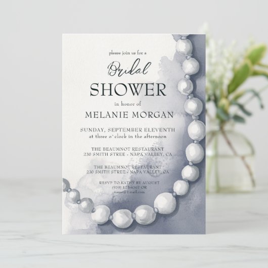 Modernes Weiße Perlen-Brautparty Einladung (Stehend Vorderseite)