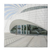 Modernes, weißes Gebäude Fliese (Vorderseite)