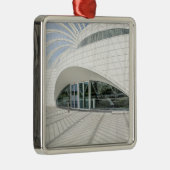 Modernes, weißes Gebäude Ornament Aus Metall (Rechts)