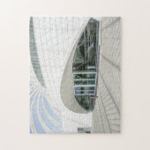 Modernes, weißes Gebäude Puzzle (Vertikal)