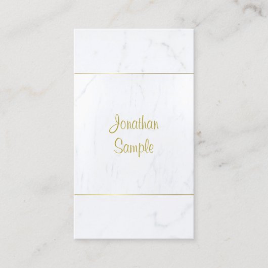 Modernes weißes Marmorgoldskript-schlichtes Visitenkarte (Vorderseite)