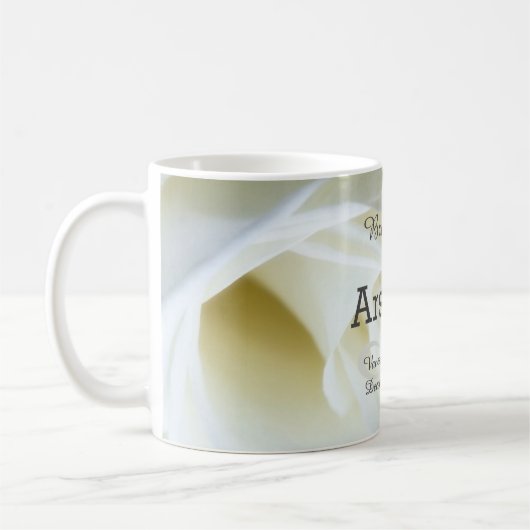 Modernes Weißrosen Mit Monogramm Kaffeetasse (Links)