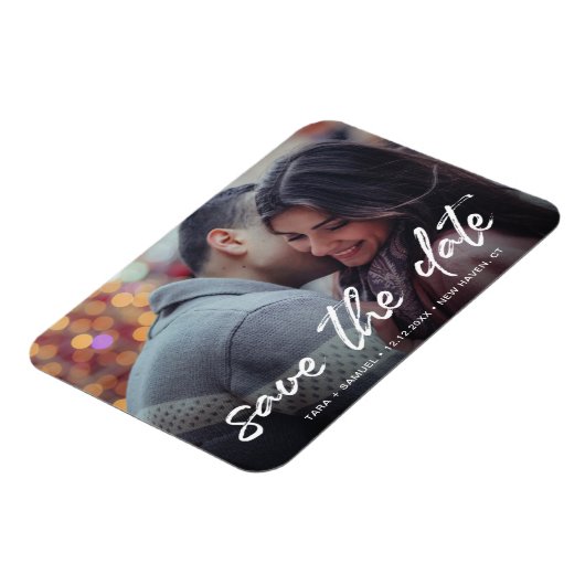Modernes White Brush Script-Foto Save the Date Magnet (Linke Seite)