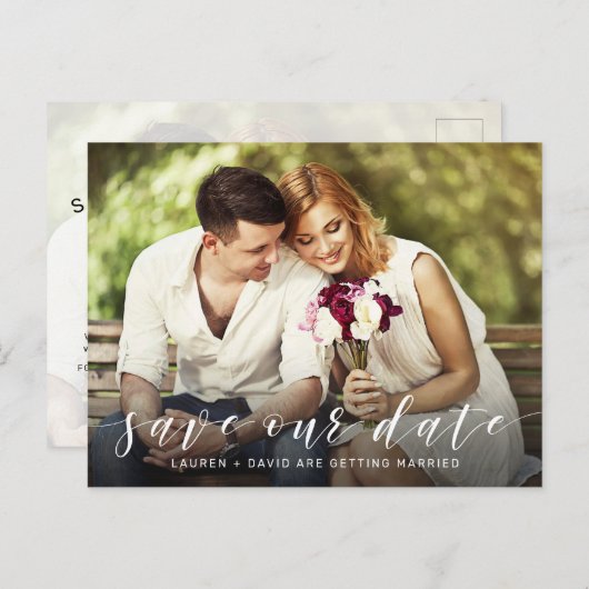 Modernes White Script-Foto Hochzeit speichern Sie  Ankündigungspostkarte (Vorne/Hinten)