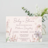 Modernes Wildblume Baby in Bloom Baby Dusche Einladung (Stehend Vorderseite)