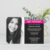 Modernes Zebra Pink Foto Bat Mitzvah Einladungen (Stehend Vorderseite)