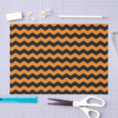 Modernes Zickzack Zigzag Black und Orange Muster Seidenpapier (Handwerk)