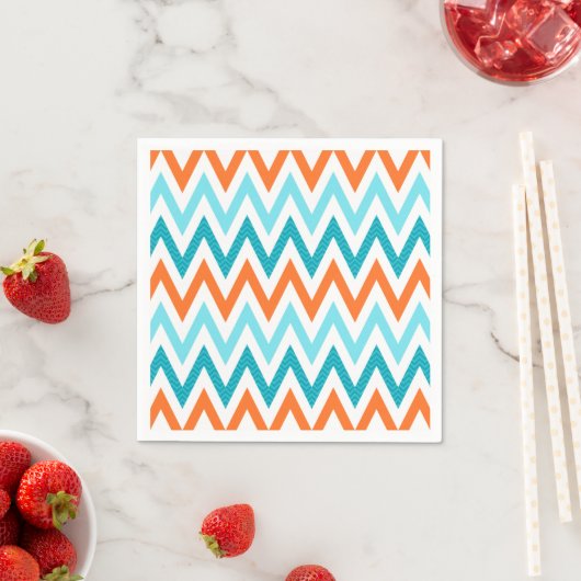 Modernes ZigZag Zickzack Orange Aqua Blaues Muster Serviette (Beispiel)