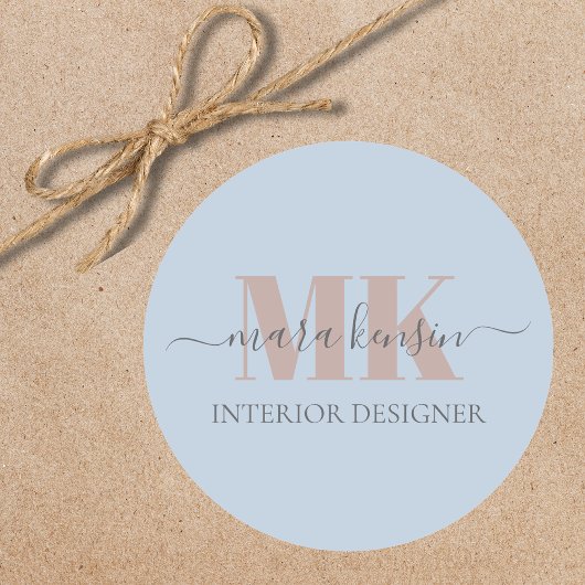 Modert Mocha Mousse Monogram Dusty Blue Runder Aufkleber